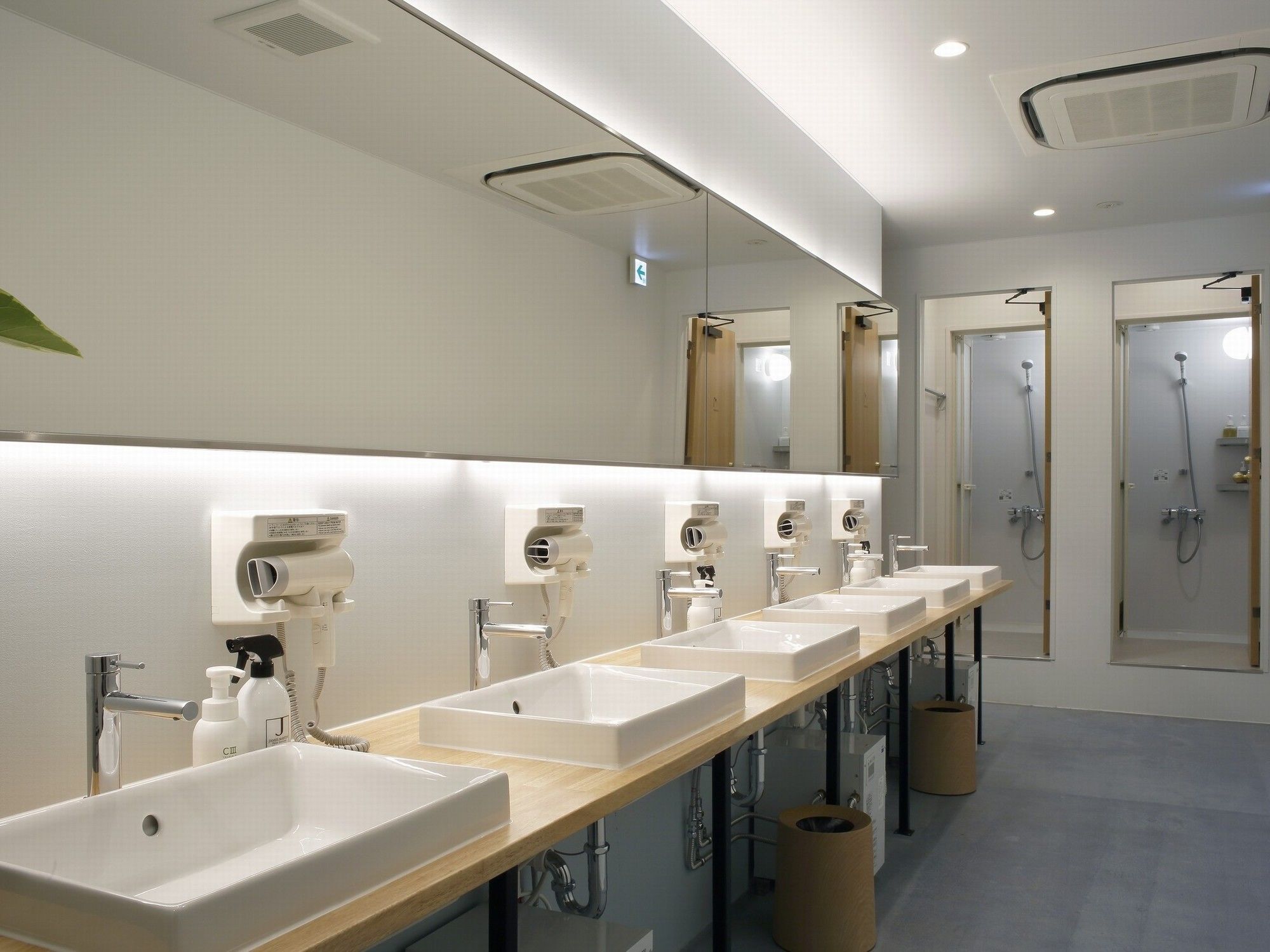 Goen Lounge And Stay Hirakata Exterior photo